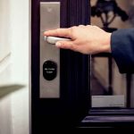 Tips Memasang Smart Door Lock