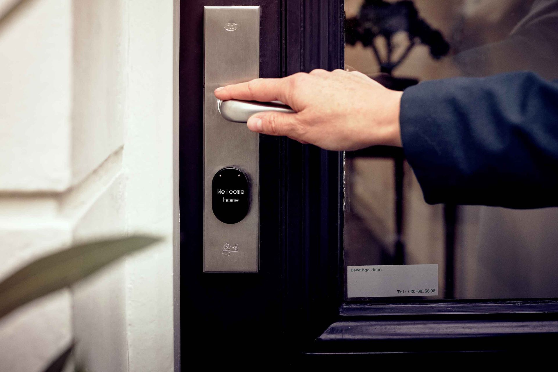 Tips Memasang Smart Door Lock